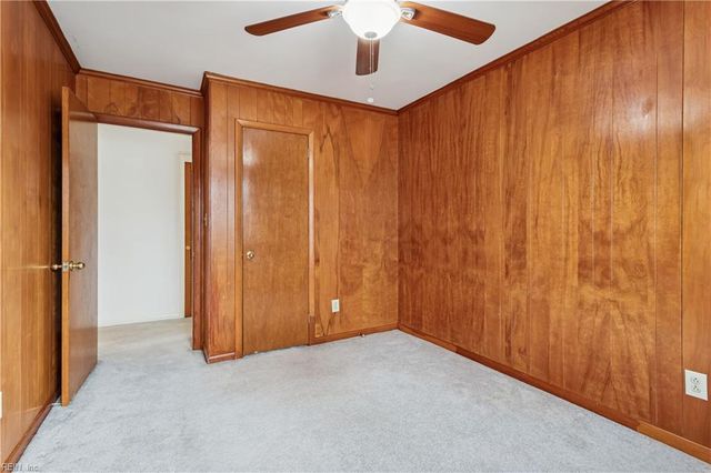 876 Cascade DR, Newport News, VA 23608