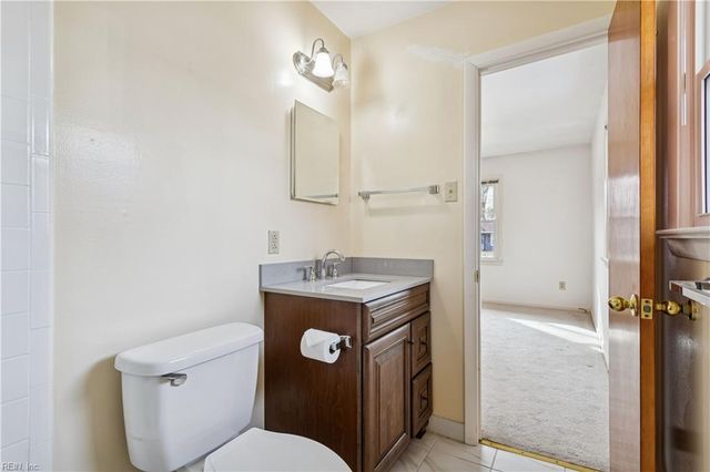 876 Cascade DR, Newport News, VA 23608