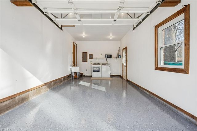 876 Cascade DR, Newport News, VA 23608