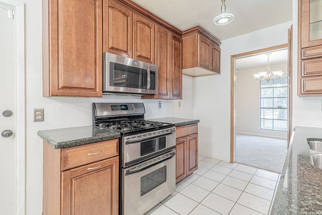 4002 Stathmore, San Antonio, TX 78217