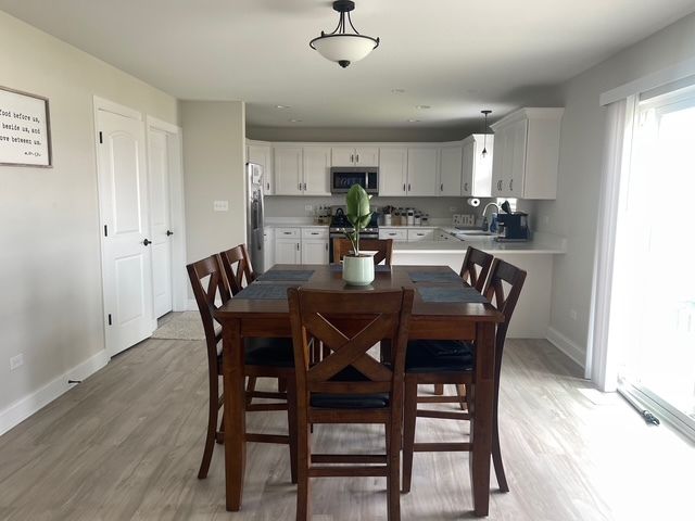 5226 Bentgrass Avenue, Richton Park, IL 60471