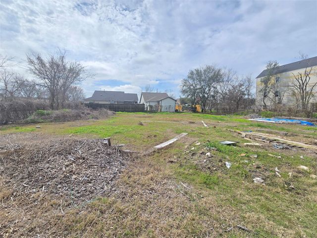 4110 Farmer Street, Houston, TX 77020