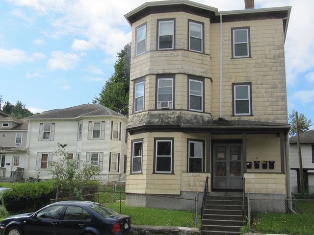 2 Sturgis Street 1, Worcester, MA 01605