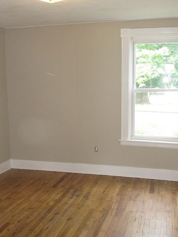 2 Sturgis Street 1, Worcester, MA 01605