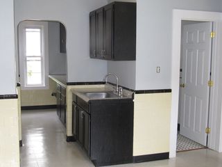 2 Sturgis Street 1, Worcester, MA 01605