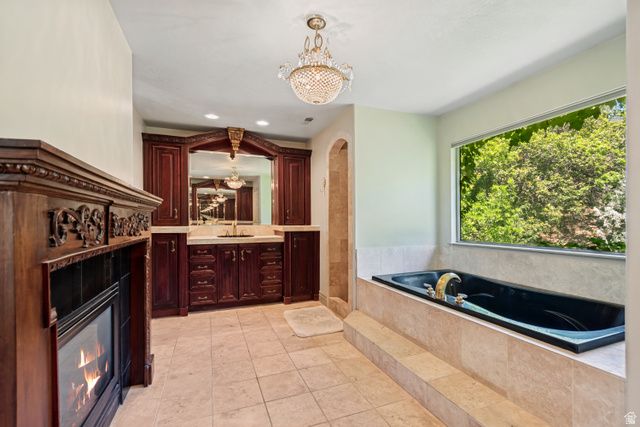 3207 E CANYON OAK CIR, Sandy, UT 84092