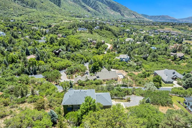 3207 E CANYON OAK CIR, Sandy, UT 84092