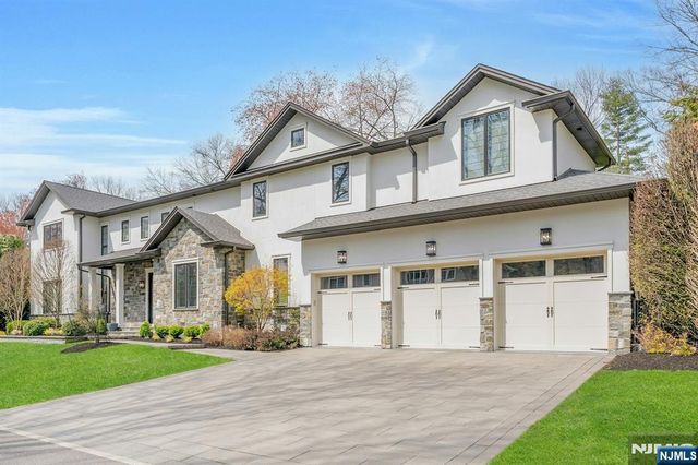 45 Brook Way, Demarest, NJ 07627