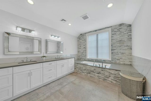45 Brook Way, Demarest, NJ 07627