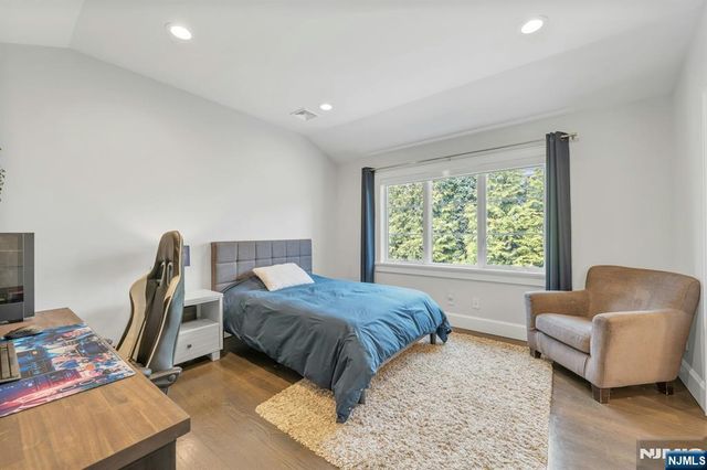 45 Brook Way, Demarest, NJ 07627