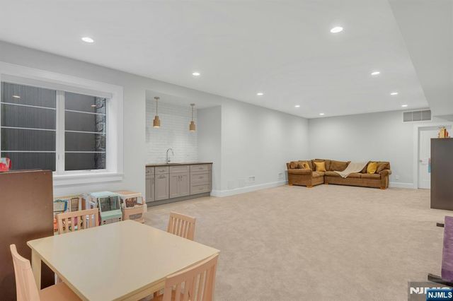 45 Brook Way, Demarest, NJ 07627
