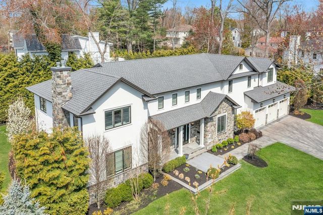 45 Brook Way, Demarest, NJ 07627