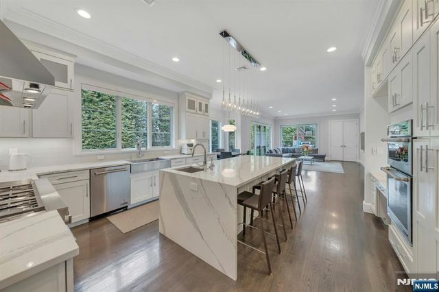 45 Brook Way, Demarest, NJ 07627