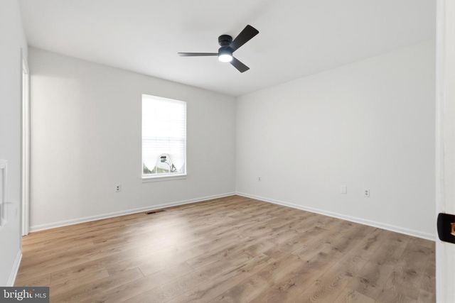 6111 SUITLAND RD, Suitland, MD 20746