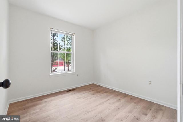 6111 SUITLAND RD, Suitland, MD 20746