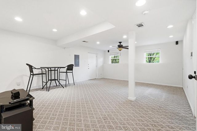 6111 SUITLAND RD, Suitland, MD 20746