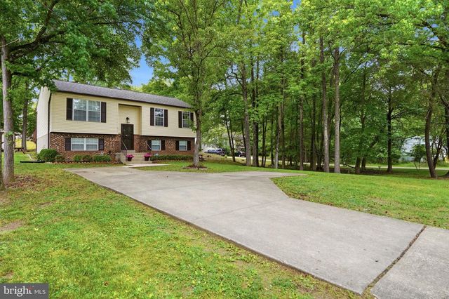 6111 SUITLAND RD, Suitland, MD 20746