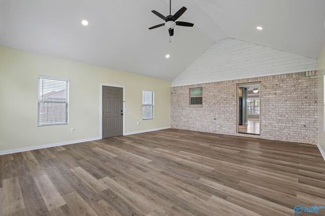 28329 Ferguson Lane, Toney, AL 35773