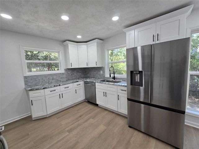 2499 Sylvan Road, East Point, GA 30344