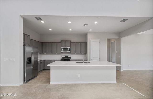 21247 E CATTLE Drive, Queen Creek, AZ 85142