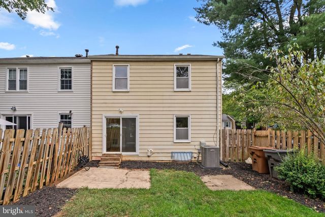 950 PAULSBORO DR, Rockville, MD 20850