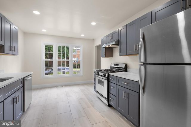 950 PAULSBORO DR, Rockville, MD 20850