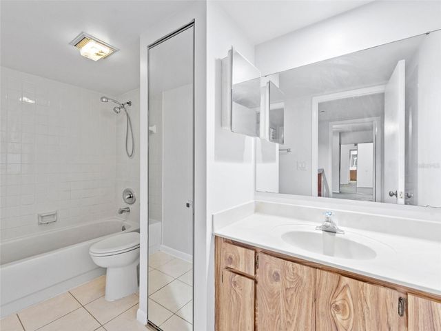 2702 4TH COURT, Palm Harbor, FL 34684