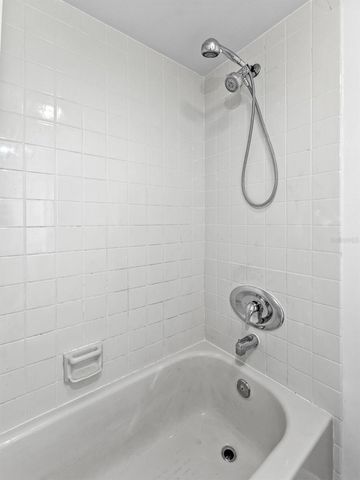 2702 4TH COURT, Palm Harbor, FL 34684
