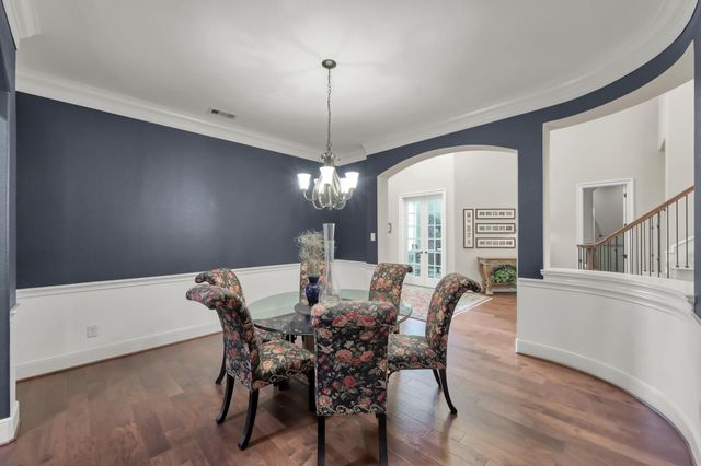 11 Rosy Finch Place, The Woodlands, TX 77389