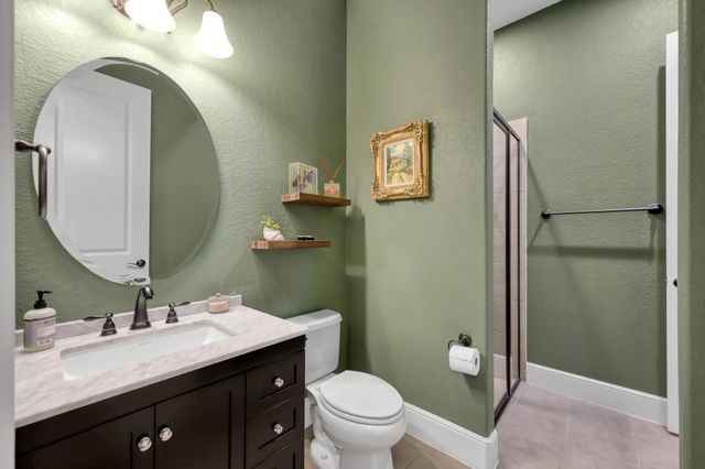 11 Rosy Finch Place, The Woodlands, TX 77389