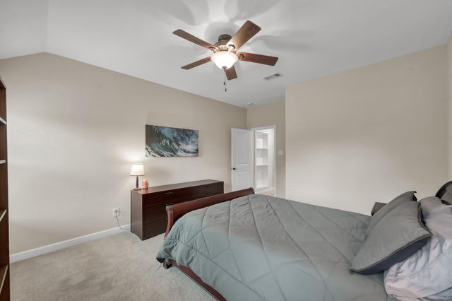 11 Rosy Finch Place, The Woodlands, TX 77389