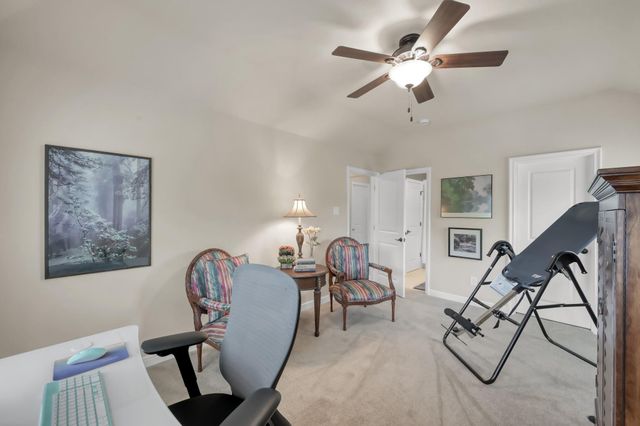 11 Rosy Finch Place, The Woodlands, TX 77389