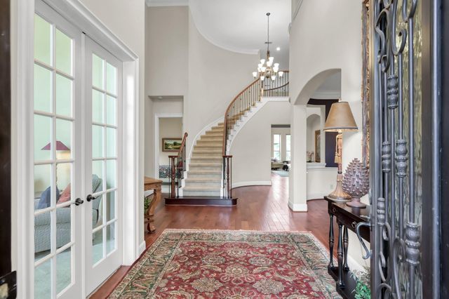 11 Rosy Finch Place, The Woodlands, TX 77389