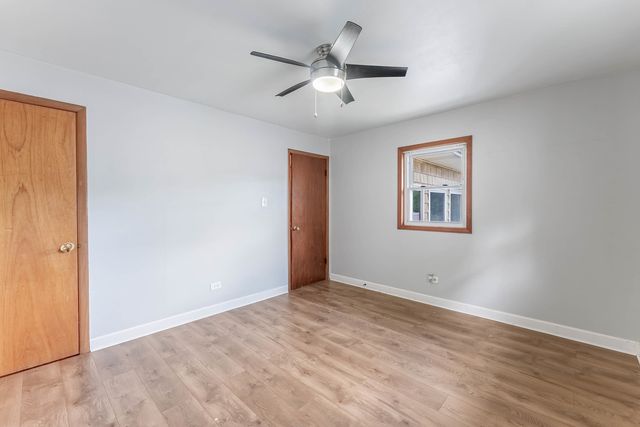 5936 W 97th Street, Oak Lawn, IL 60453