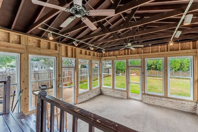 5936 W 97th Street, Oak Lawn, IL 60453