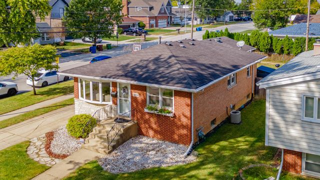 5936 W 97th Street, Oak Lawn, IL 60453