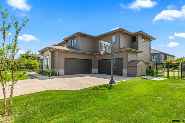 10906 S 175 Street, Omaha, NE 68136