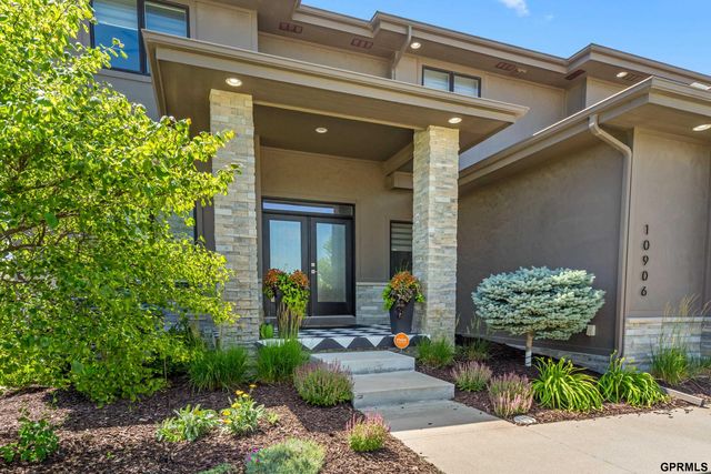 10906 S 175 Street, Omaha, NE 68136