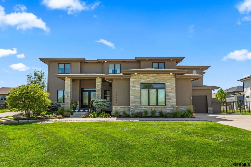 10906 S 175 Street, Omaha, NE 68136