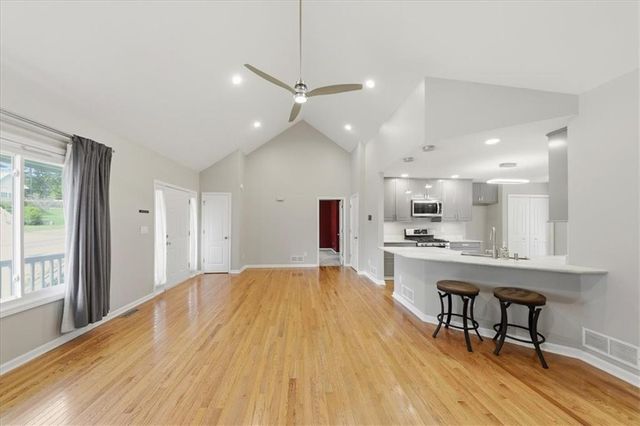 34 Hickory Leaf Lane, Acworth, GA 30101