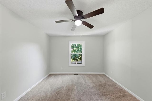 34 Hickory Leaf Lane, Acworth, GA 30101