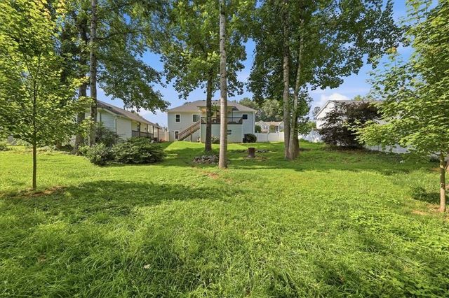 34 Hickory Leaf Lane, Acworth, GA 30101