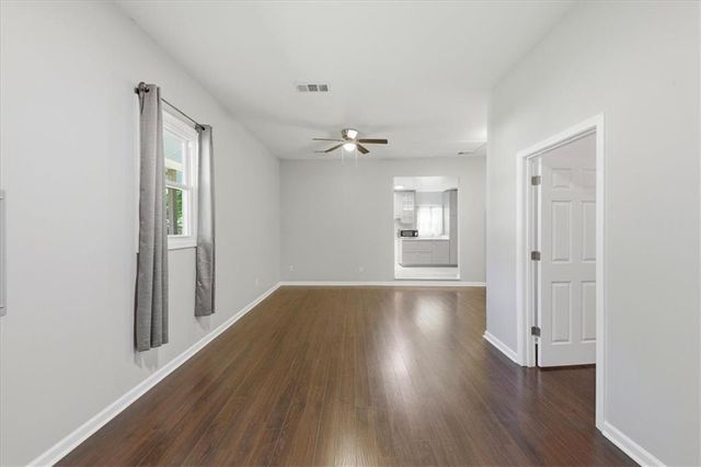 34 Hickory Leaf Lane, Acworth, GA 30101