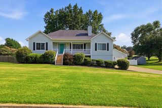34 Hickory Leaf Lane, Acworth, GA 30101