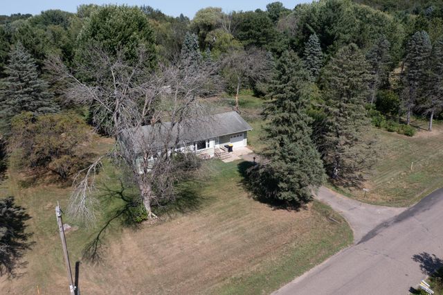 W9806 805th Avenue, River Falls, WI 54022