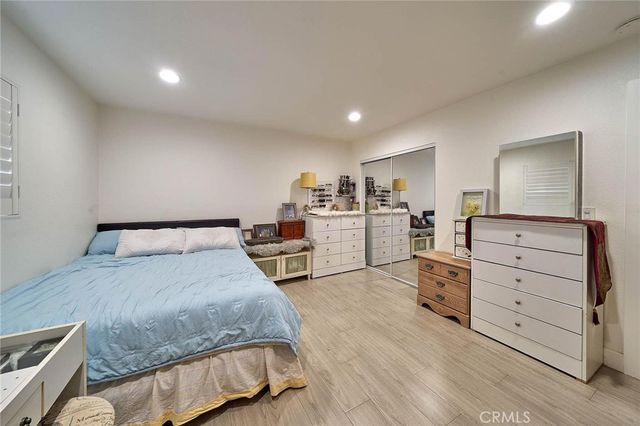 2513 W Mall Place, Anaheim, CA 92804