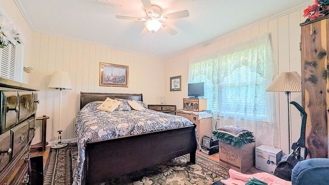 761 County Rd 45, Headland, AL 36345