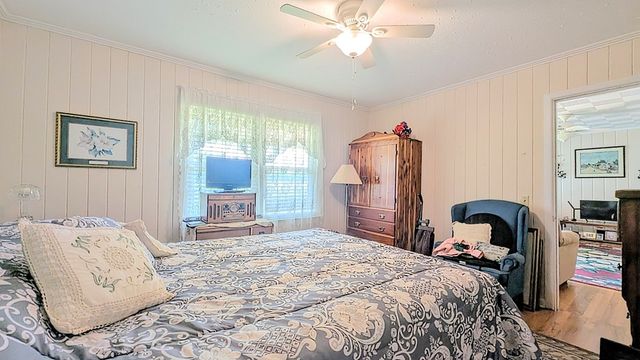 761 County Rd 45, Headland, AL 36345