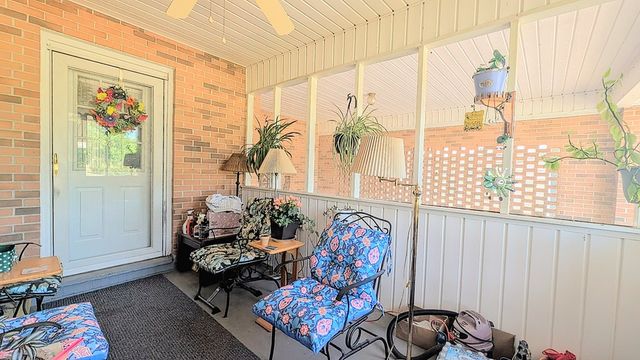761 County Rd 45, Headland, AL 36345