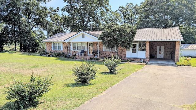 761 County Rd 45, Headland, AL 36345